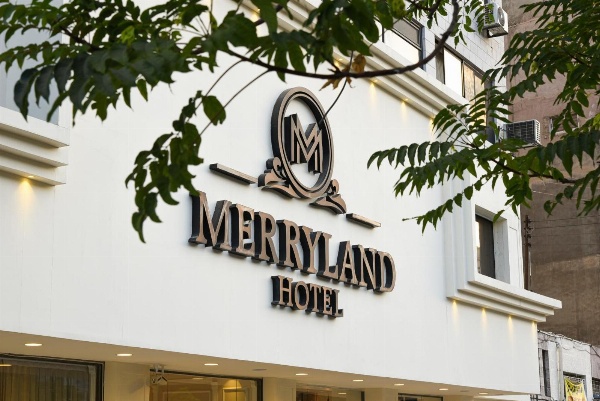 New MerryLand Hotel image 1