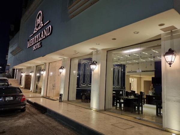 New MerryLand Hotel image 2